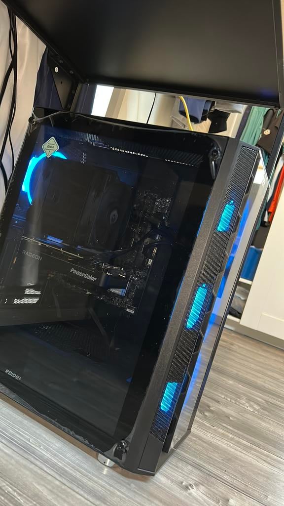 Game PC + 180Hz 1440p Monitor | 32GB | RX 9060 XT, Computers en Software, Desktop Pc's, 32 GB, Nieuw, Gaming, SSD