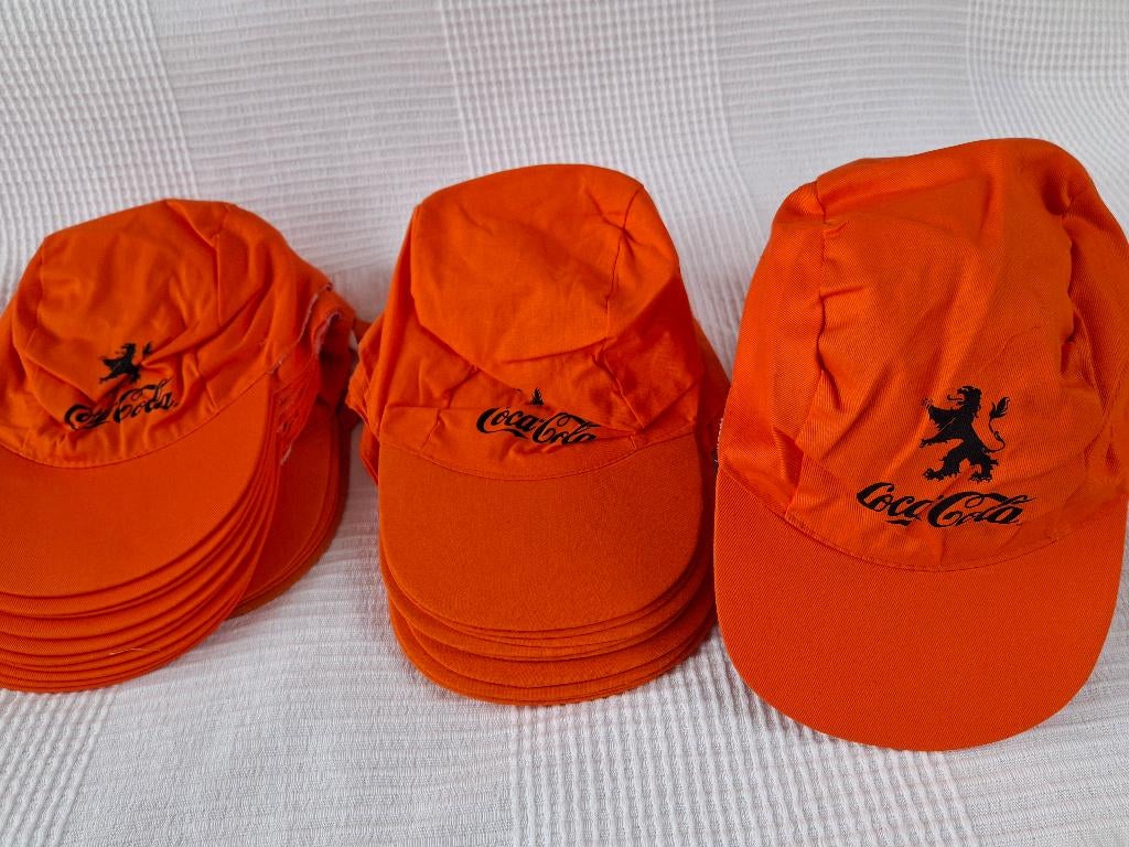 Coca-Cola - oranje juichpakket, Verzamelen, Ophalen of Verzenden, Zo goed als nieuw, Gebruiksvoorwerp