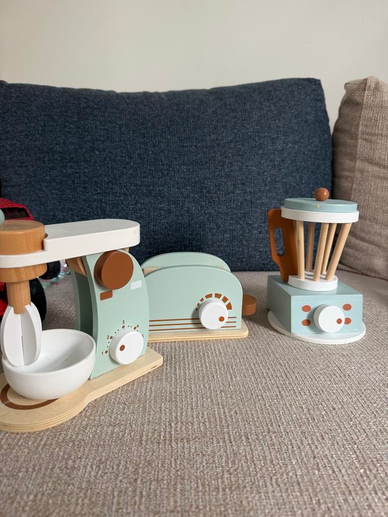 Diverse speelgoedset: eten, puzzel en kralen, Ophalen, Gebruikt, Jongen of Meisje