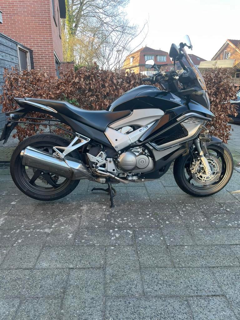 Honda VFR X 800 Crossrunner., Particulier, Toermotor