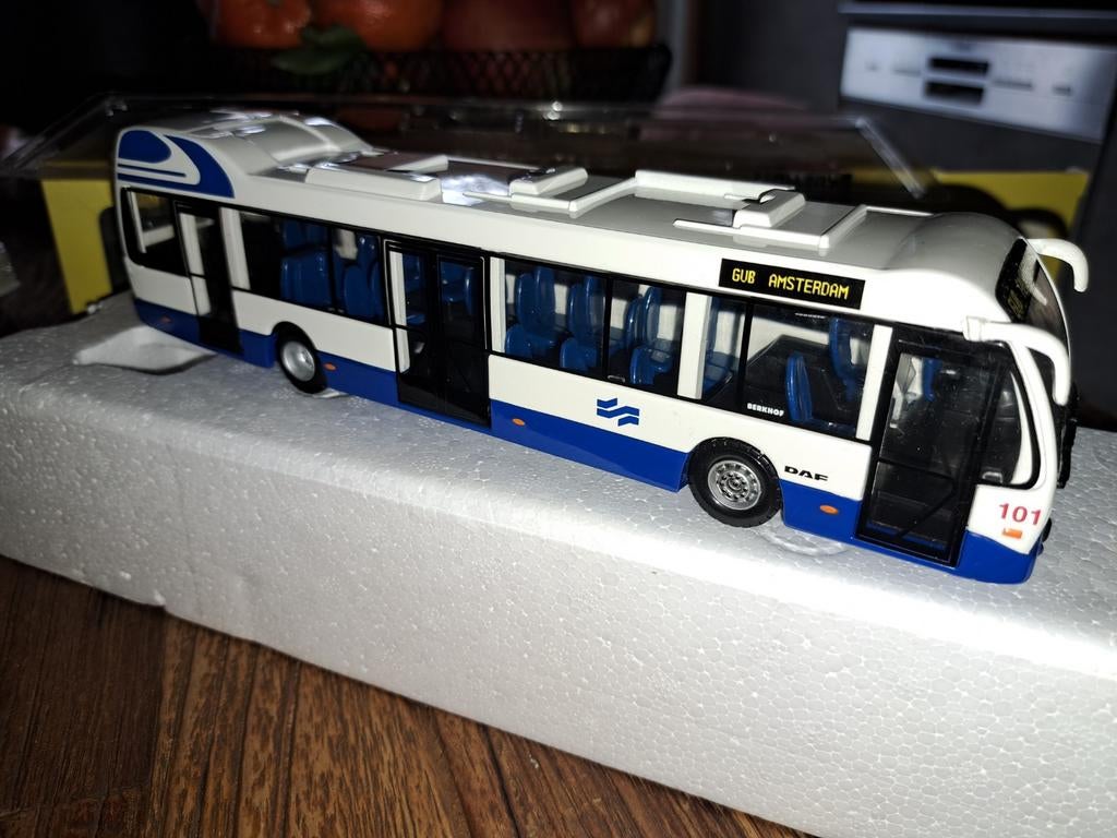 G V B  AMSTERDAM. DAF BUS  NO 101, Hobby en Vrije tijd, Modelauto's | 1:50, Ophalen of Verzenden, Nieuw, Bus of Vrachtwagen, Lion Toys