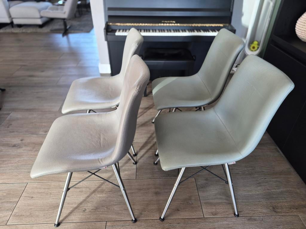 4 eetkamerstoelen van Xooon, Ophalen, Overige materialen, Gebruikt, Overige kleuren