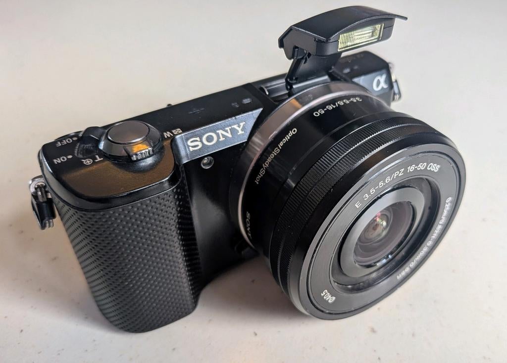 Sony a5000 digitale camera, Ophalen of Verzenden, Sony