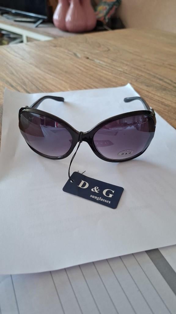 Dolce&Gabbana zonnebril, Sieraden, Tassen en Uiterlijk, Zonnebrillen en Brillen | Dames, Ophalen, Zonnebril, Zwart, Nieuw