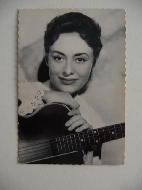 3 oude foto ansichtkaarten CATERINA VALENTE - 60-er jaren, Verzamelen, Ophalen of Verzenden, 1960 tot 1980, Ongelopen, Sterren en Beroemdheden