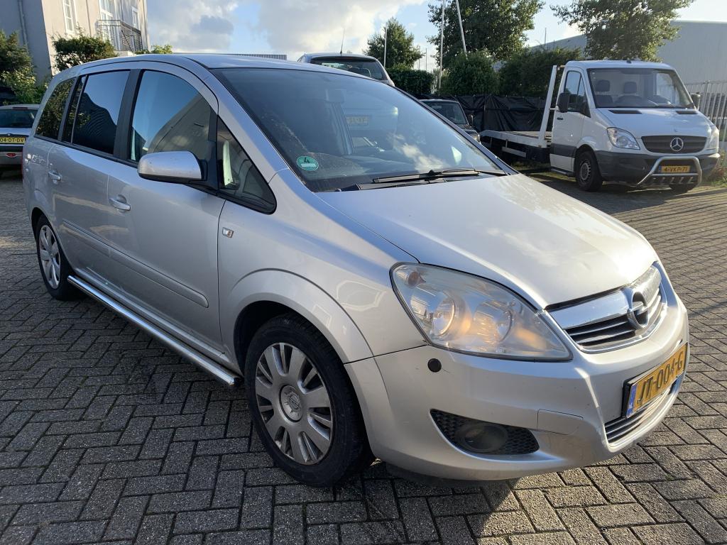 Opel Zafira Sidebars rechte buis, Auto diversen, Tuning en Styling, Niet ingevuld, Niet ingevuld, Niet ingevuld