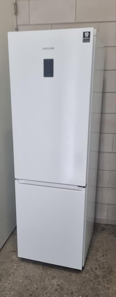 Samsung koelkast no frost, Witgoed en Apparatuur, Ophalen, 200 liter of meer, Met aparte vriezer, 160 cm of meer