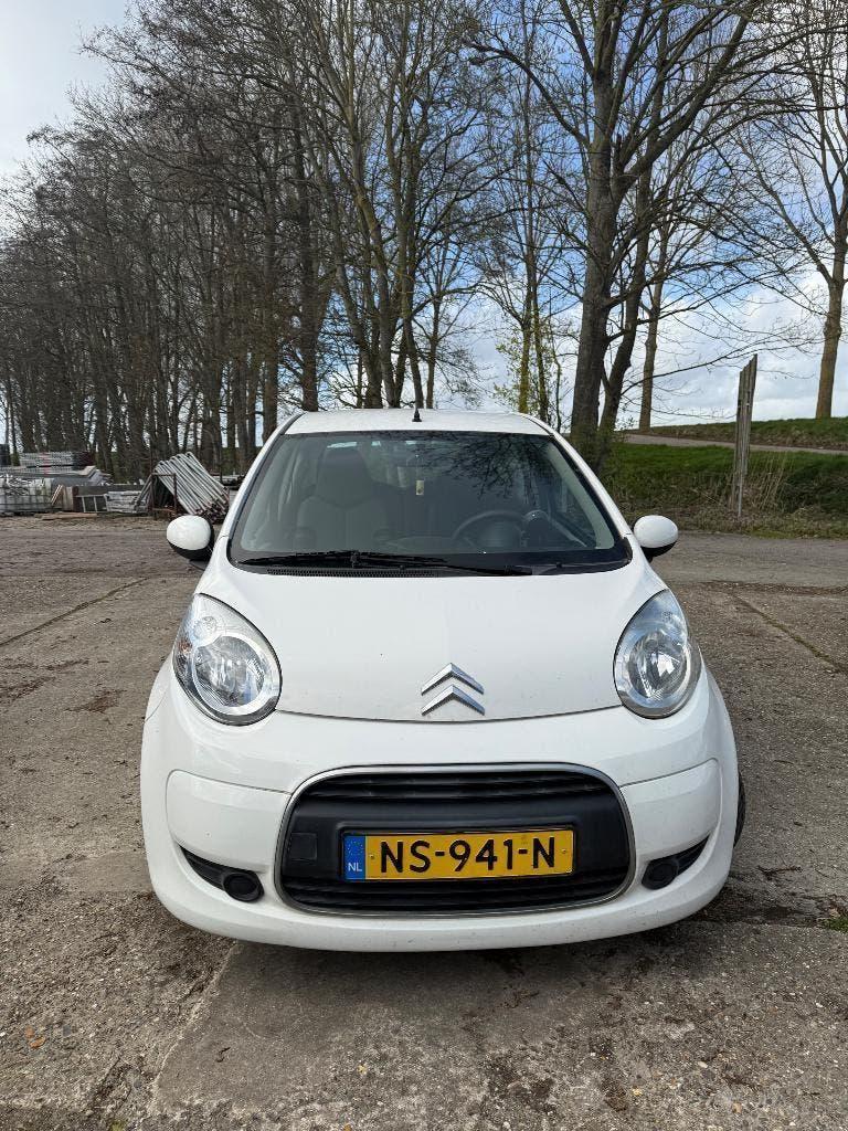 Citroën C1 1.0 3-DRS Sensodrive 2009 Wit, Stof, 4 stoelen, C1, Grijs