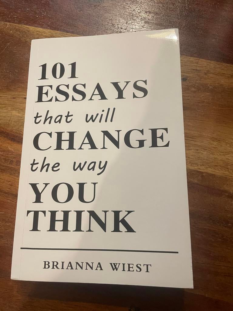 101 Essays That Will Change The Way You Think - Brianna Wies, Ophalen, Zo goed als nieuw, Eén auteur