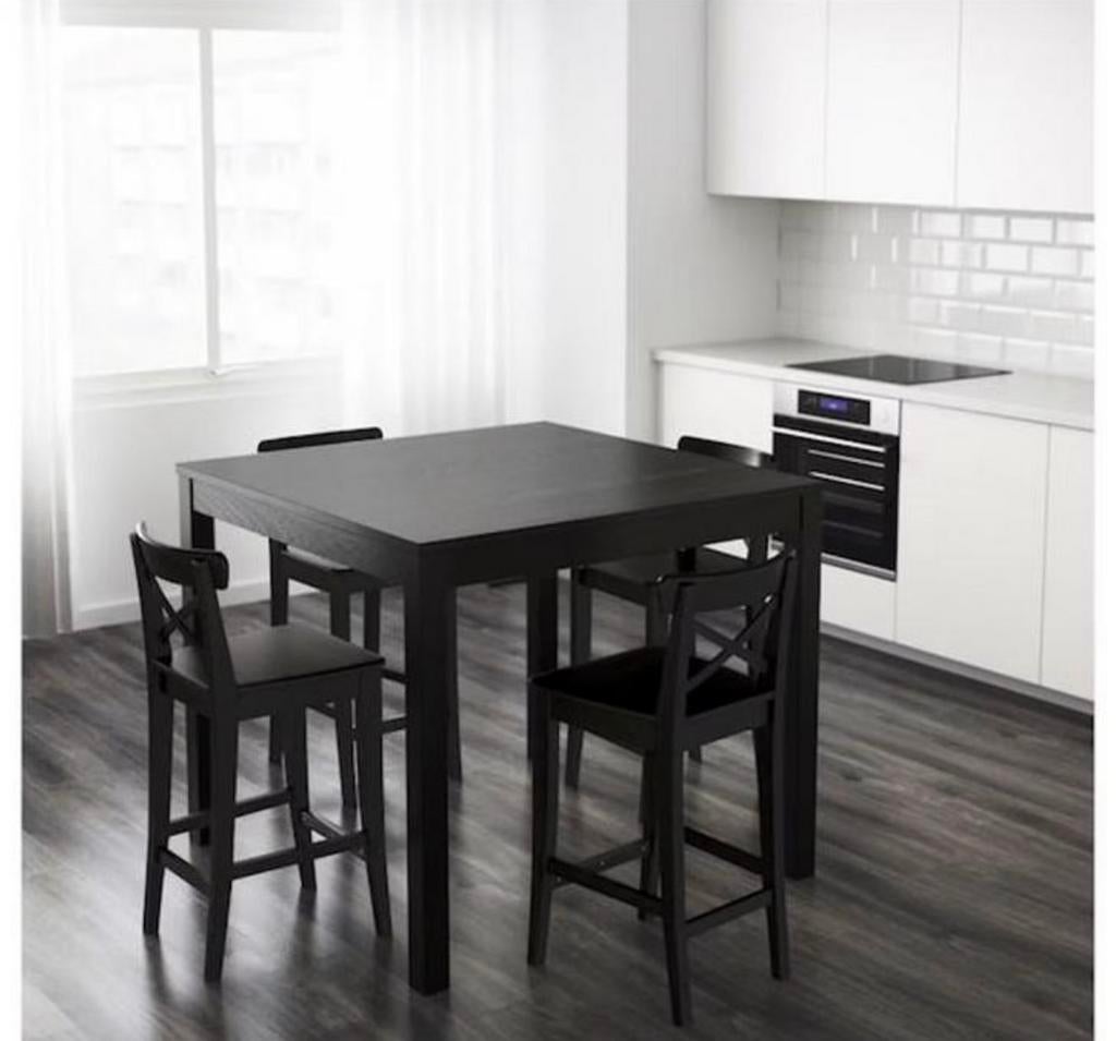 Ikea bjursta bartafel met krukken, Huis en Inrichting, Tafels | Eettafels, Gebruikt, 100 tot 150 cm, Rechthoekig, 50 tot 100 cm