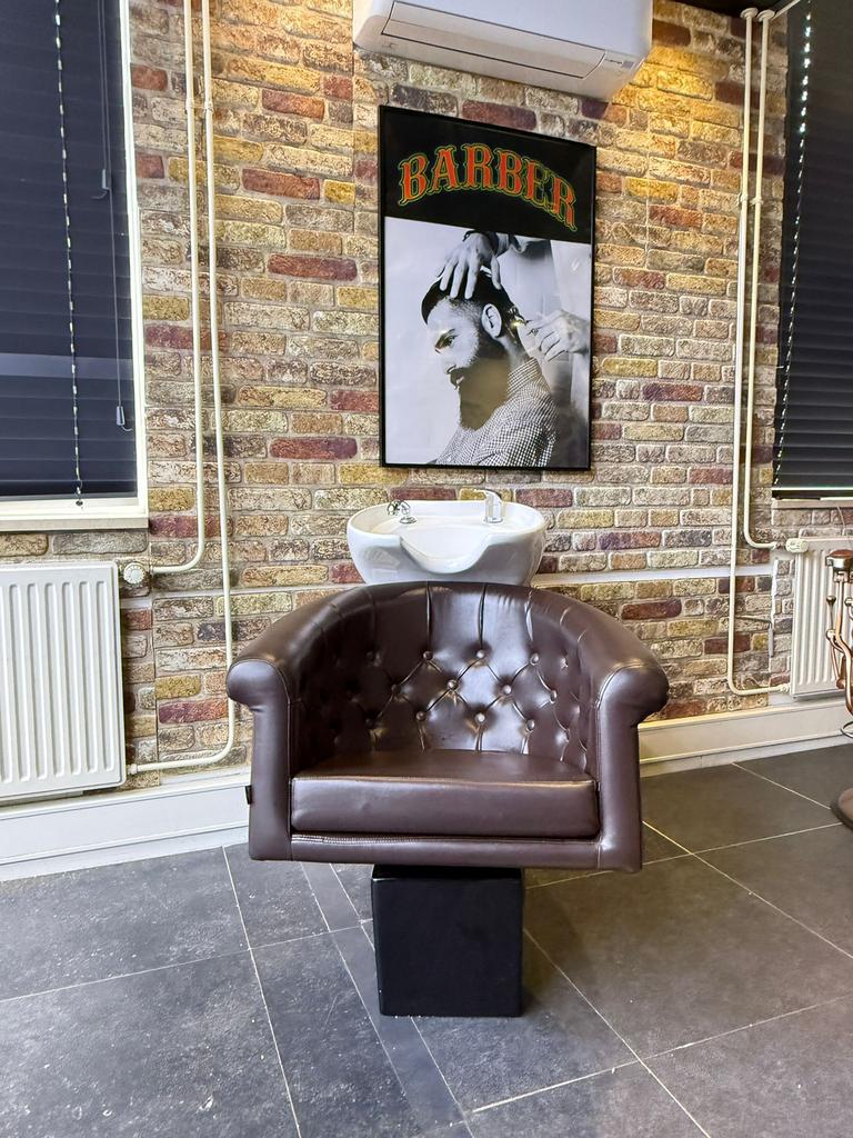 Wasbak barbershop, Ophalen, Gebruikt, Wit, Twee