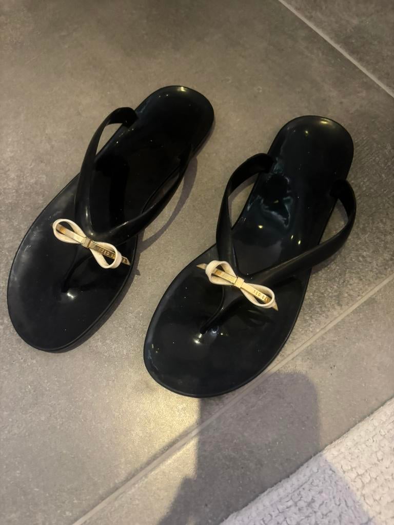 Ted baker slippers maat 40, Kleding | Dames, Schoenen, Ophalen of Verzenden, Zo goed als nieuw