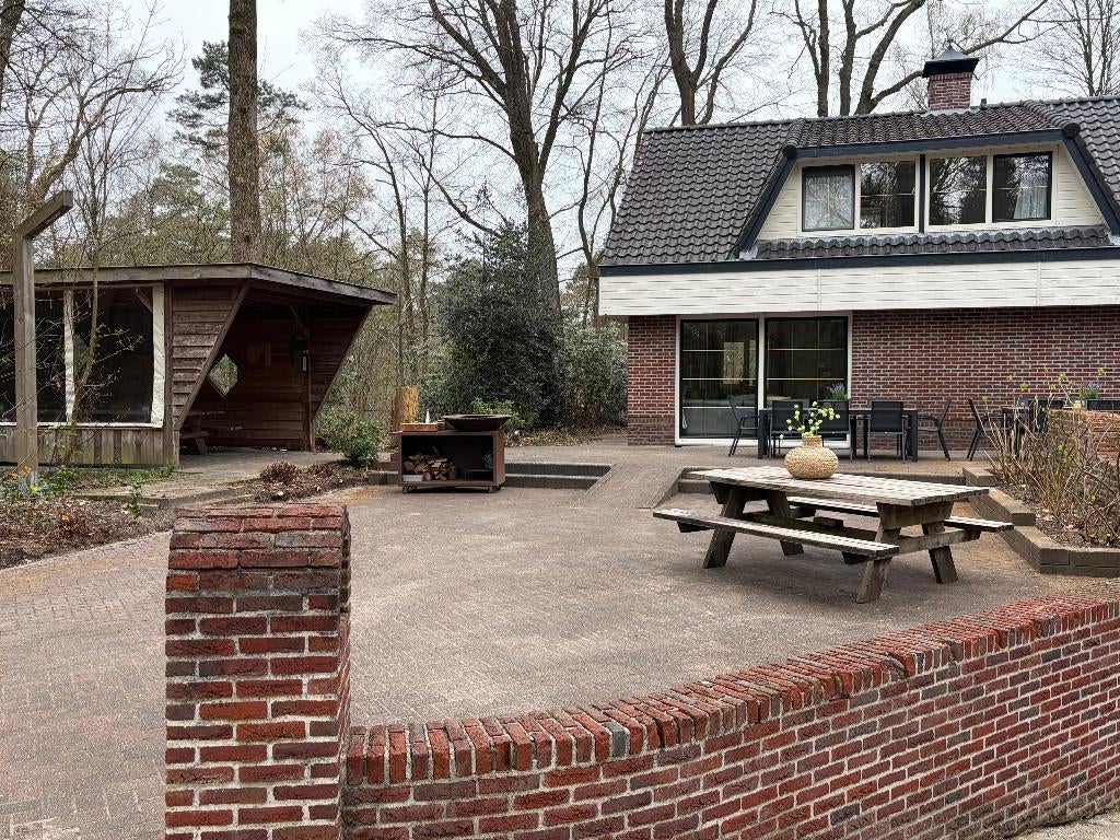 Luxe Bosvilla Lunteren zwembad, Sauna, Rust & Natuur 16 pers, Vakantie, Vakantiehuizen | Nederland, 4 of meer slaapkamers, In bos