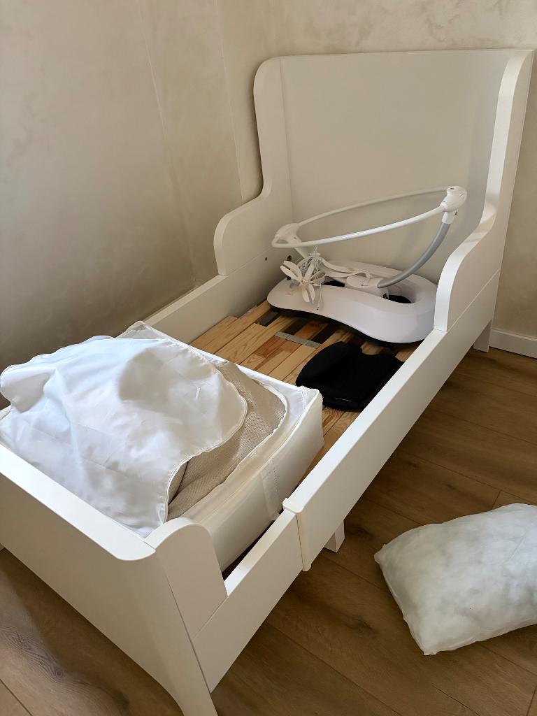 Bed, Huis en Inrichting, Slaapkamer | Bedden, Ophalen, Zo goed als nieuw, Eenpersoons, Hout