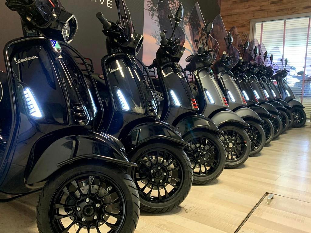 CUSTOM VESPA SPRINT SCOOTERS 2026 NIEUW, Motoren, Scooter, Particulier