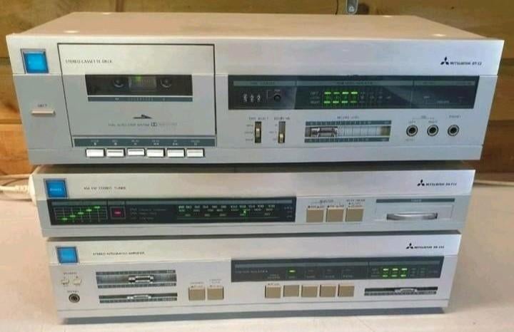 Mitsubishi set versterker da-u12 , tuner ,da-f12 , cass.deck, Ophalen of Verzenden, Cassettedeck, Overige merken