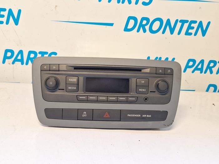 Radio van een Seat Ibiza