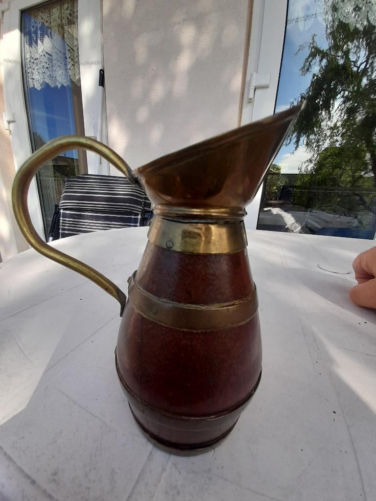 Antiek Schenkkannetje Messing met hout, Antiek en Kunst, Curiosa en Brocante, Ophalen of Verzenden