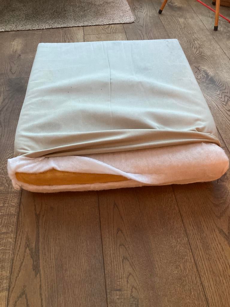 Schuimrubber 10x, Ophalen, Zo goed als nieuw