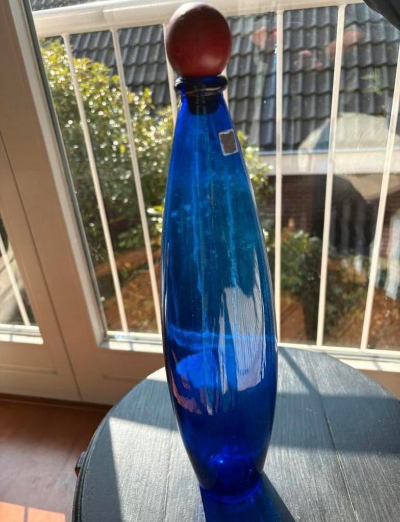 Vintage Zwiesel blauwe waterkaraf met houten dop, Huis en Inrichting, Woonaccessoires | Vazen, Gebruikt, Blauw, Ophalen of Verzenden