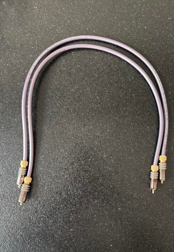 2 V.LS. Triple shielded ultra O.F.C. HiFi kabel, Ophalen of Verzenden, Zo goed als nieuw, Minder dan 2 meter, Overige kabels