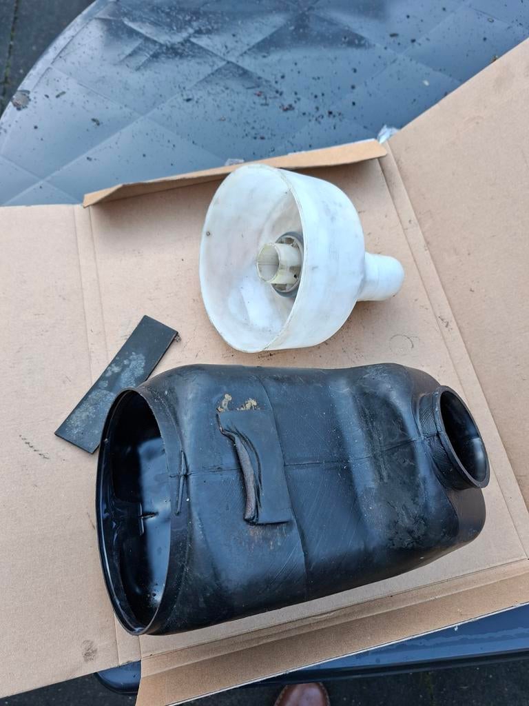 Zundapp luchtfilter huis origineel, Ophalen of Verzenden, Carburateur