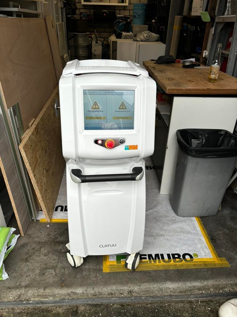 Professionele Cryolipolyse / Vetbevriezing Machine – €9.000, Ophalen, Zo goed als nieuw, Zelfvriezend