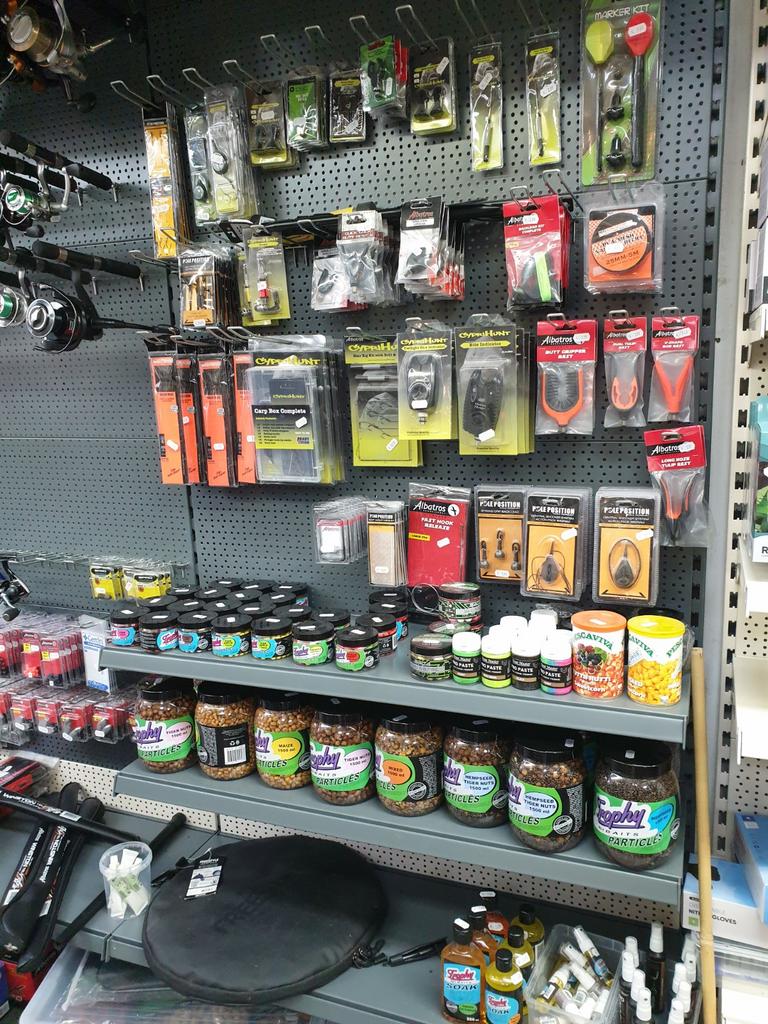 Alles voor de visser! Ook zeepieren en zagers!!, Ophalen, Nieuw, Complete set