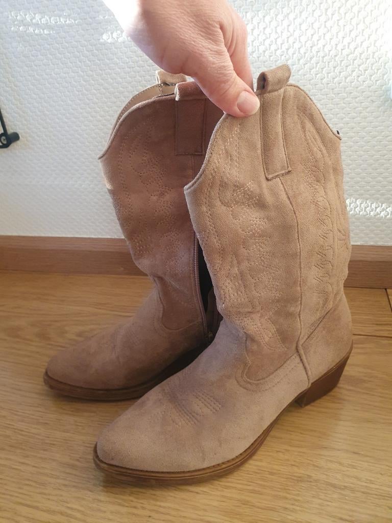 Cowboylaarzen te koop! Maat: 37, Ophalen of Verzenden, Zo goed als nieuw, Beige, Hoge laarzen