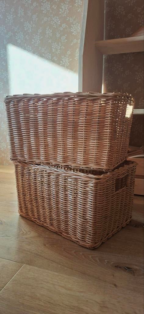 Twee ikea rotan mandjes, Ophalen of Verzenden, Rond
