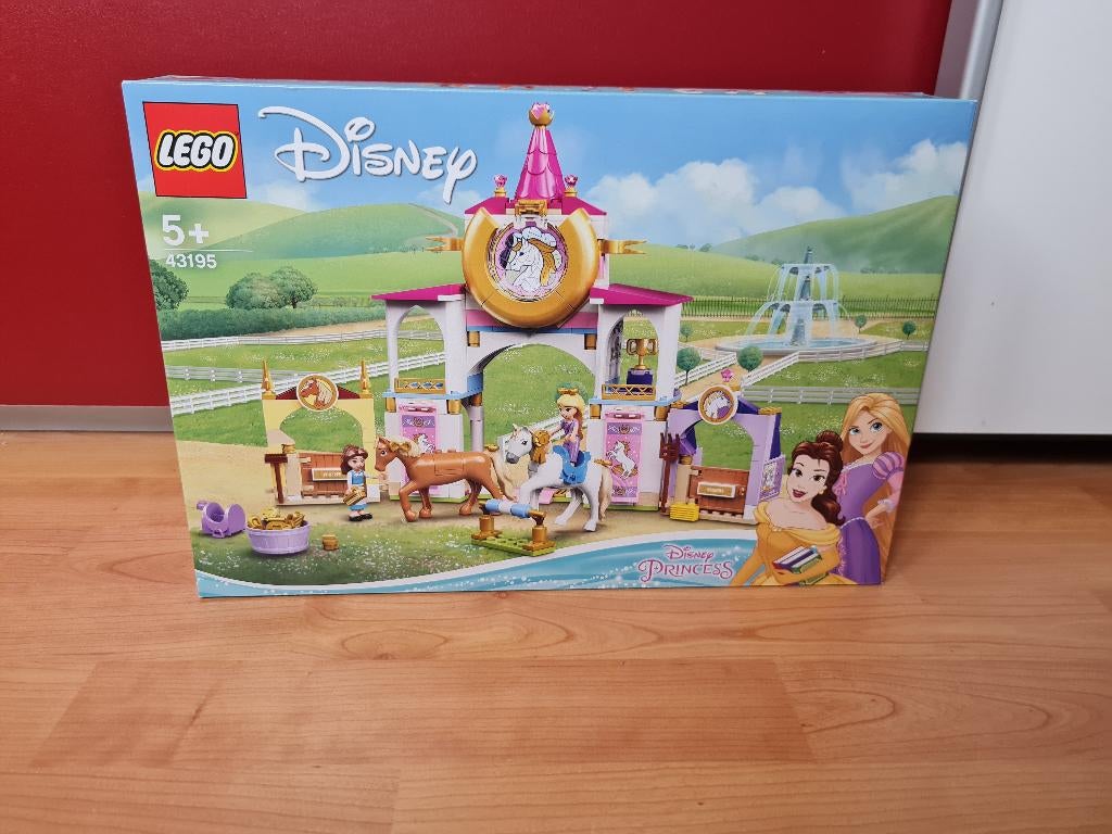 Lego Disney 43195 Belle & Rapunzel's Royals Stables, Kinderen en Baby's, Speelgoed | Duplo en Lego, Nieuw, Lego, Complete set