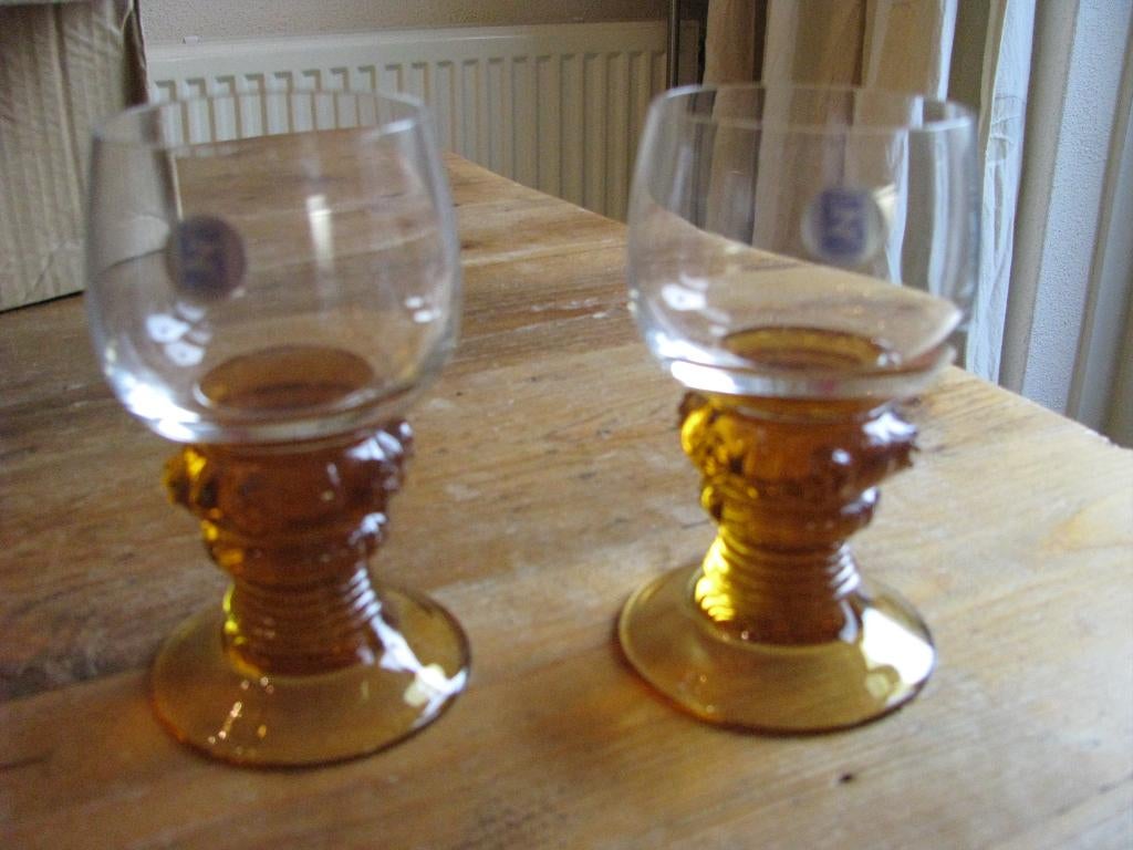 6 antieke mond geblazen  wijn glazen met noppen, Verzenden