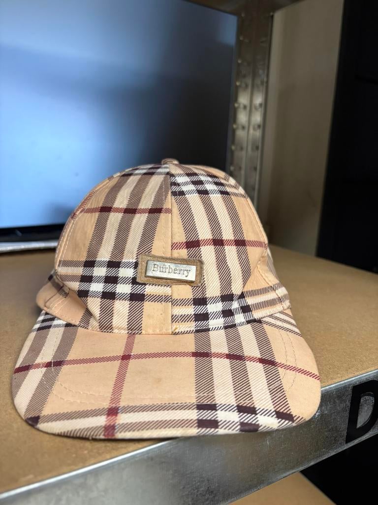 Burberry prachtige pet, Kleding | Heren, Hoeden en Petten, Ophalen of Verzenden, Zo goed als nieuw, 58 of 59 cm (L, 7¼ of ⅜ inch)