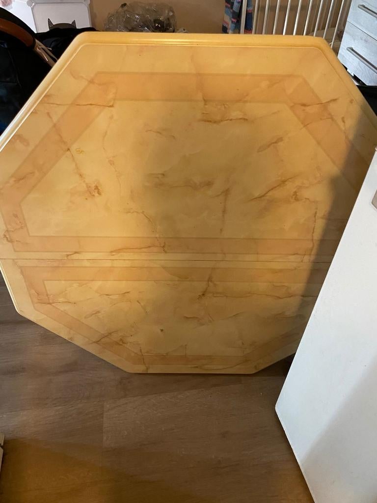 Hoekige tafel (Moet weg!), Ophalen, Gebruikt