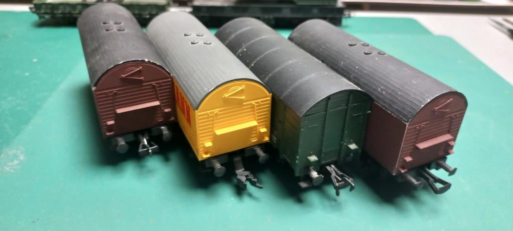 4 x dichte goederen wagon HO fleischmann gebruikt, Gebruikt, Gelijkstroom, Verzenden, Fleischmann