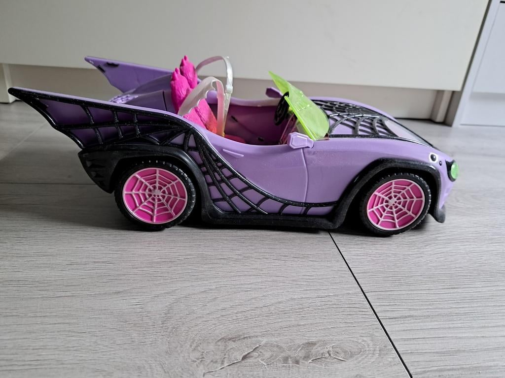 Monster high set auto + doodskist met pop, Ophalen of Verzenden, Zo goed als nieuw