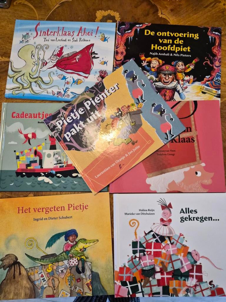 Diverse kinderboeken Sinterklaas 7 stuk., Ophalen of Verzenden, Gelezen, Diverse auteurs, Sprookjes