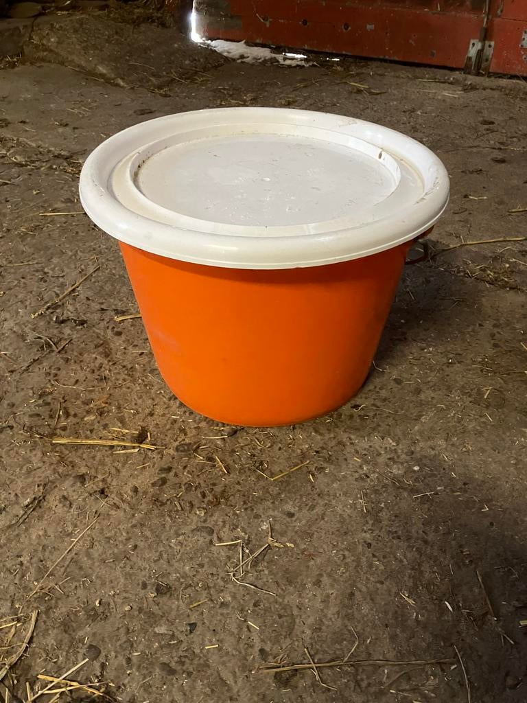 emmer met deksel inhoud 20 liter, Ophalen of Verzenden, Gebruikt, Kunststof, Met deksel