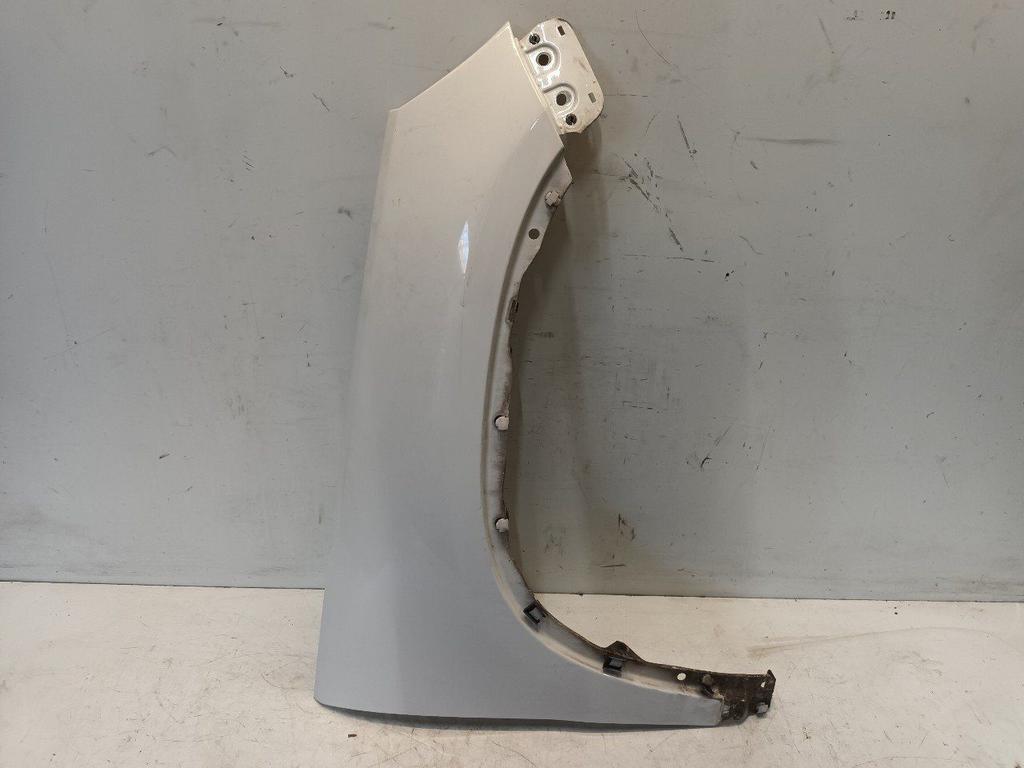 Voorscherm rechts Volkswagen Tiguan, Onderdelen@venauto.nl, Van der Ven Autorecycling B.V., Gebruikt, Ettenseweg 76, 4706 PB Roosendaal, The Netherlands