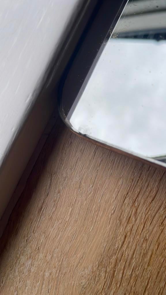 Vintage hele aparte a symetrische spiegel., Minder dan 50 cm, Gebruikt, Ophalen of Verzenden, Minder dan 100 cm