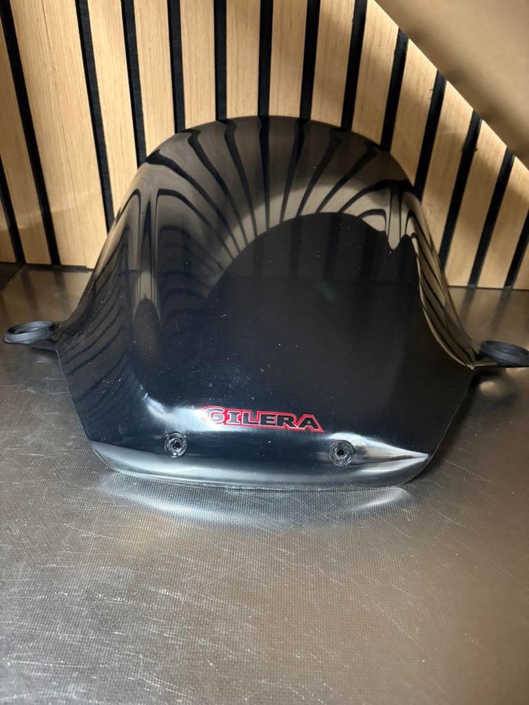 Gilera runner windscherm, Ophalen