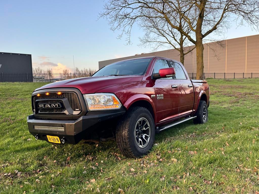 Dodge Ram 1500 Laramie Crew Cab 5.7 V8 4x4 LPG Offroad Rebel, Auto's, Dodge, Automaat, 5654 cc, Vierwielaandrijving, Dealer onderhouden
