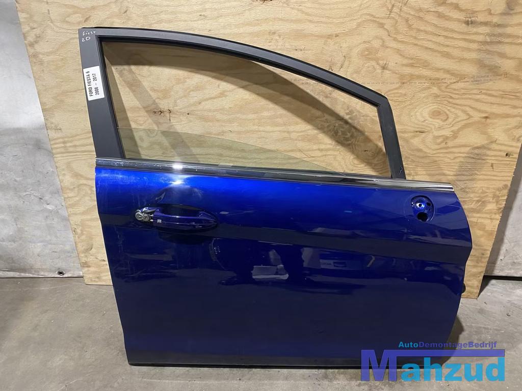 FORD FIESTA 6 blauw 2D rechts voor deur portier 2008-2017, Auto-onderdelen, Gebruikt, Deur, Info@ford.com, Ophalen of Verzenden