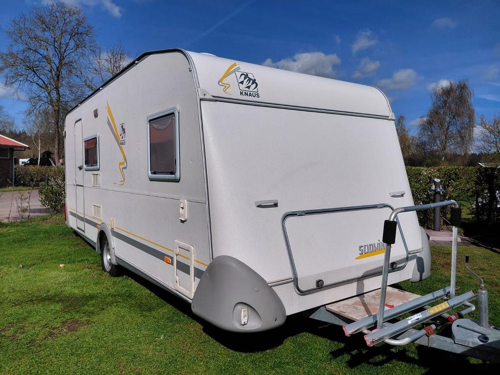 Knaus 500tkm Sudwind Caravan 6 persoons stapelbed, Caravans en Kamperen, Treinzit, Particulier, Luifel, Knaus