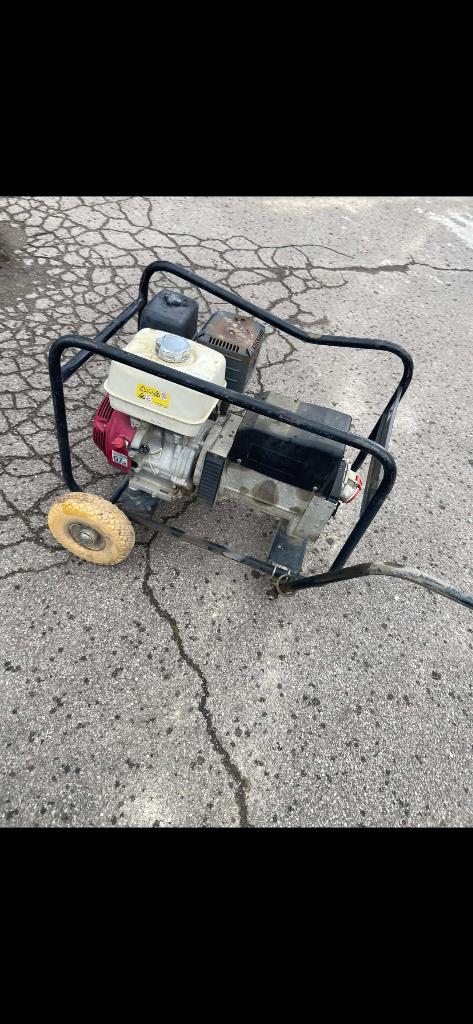Honda gx390 7kv stroomgenerator, Ophalen, Gebruikt, Benzinemotor, 1800 rpm of meer