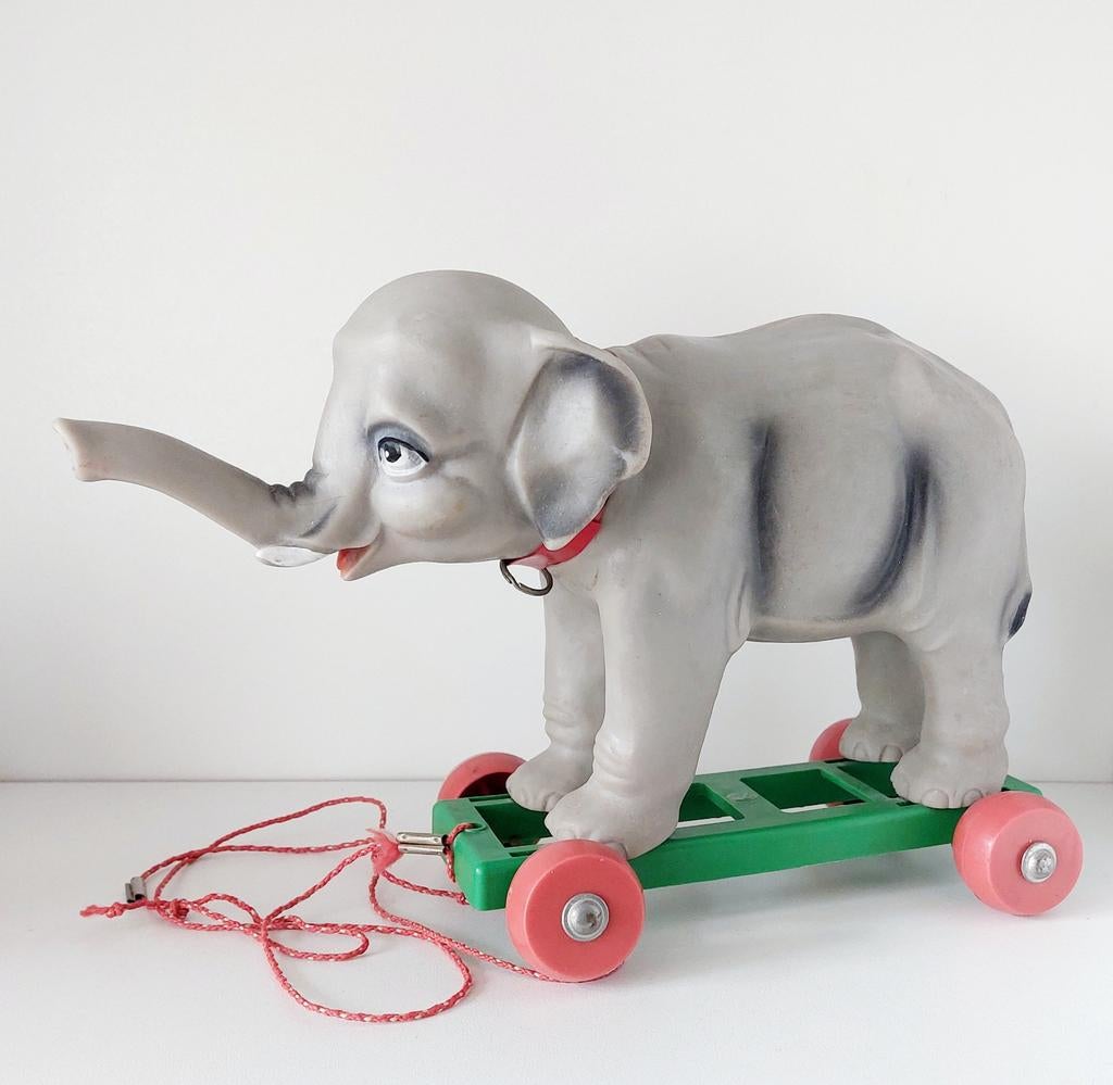 Vintage olifant op wieltjes, Ophalen of Verzenden