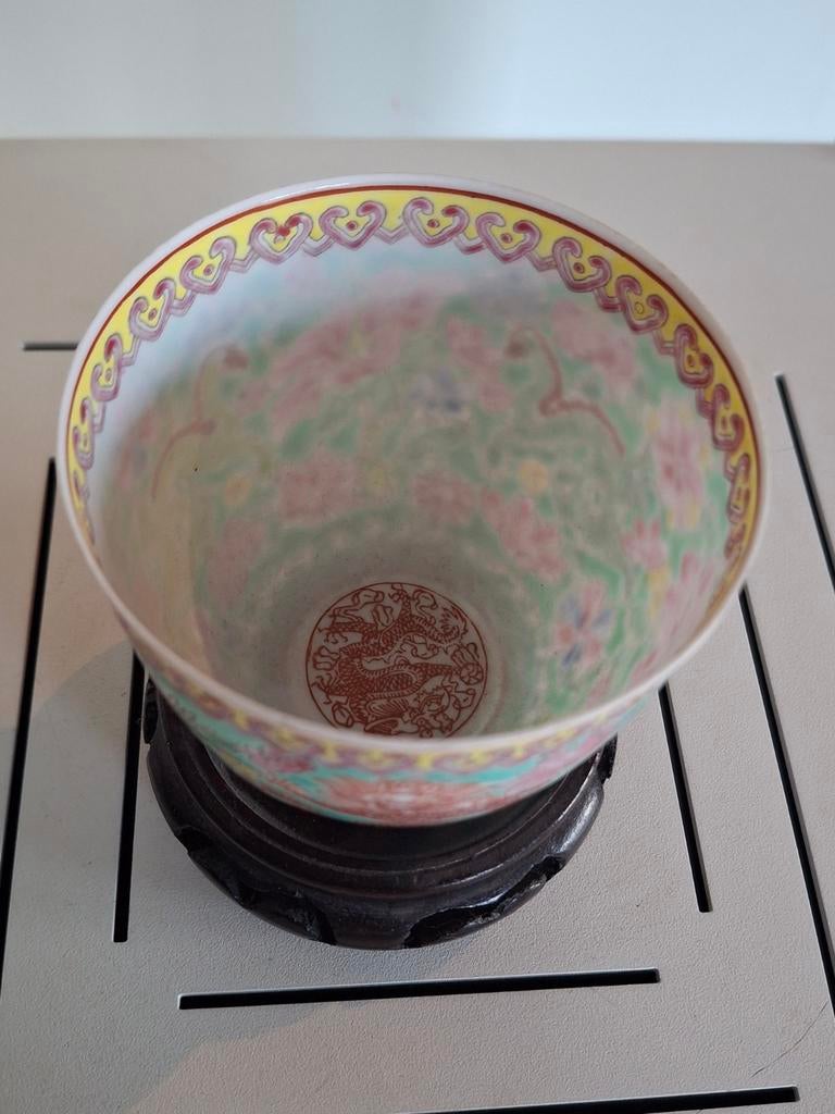 Chinees Famille Rose eierschaalporselein kom Qing Dynasty, Ophalen of Verzenden