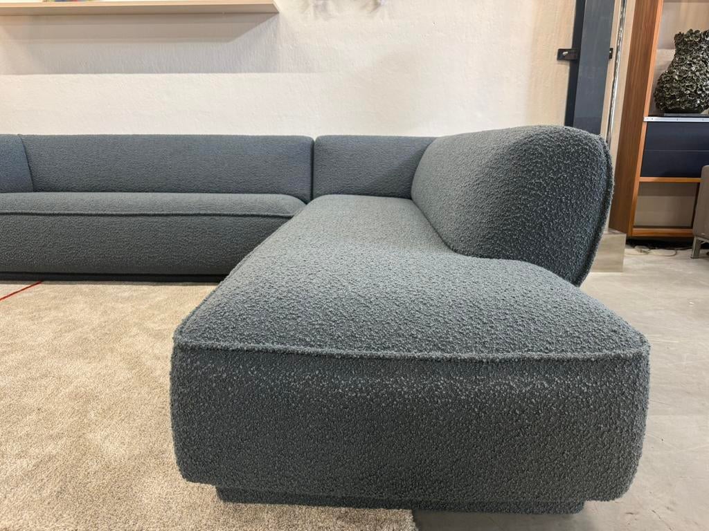 Nieuw Leolux Loya Hoekbank Robou stof Design Bank 300x247, Huis en Inrichting, Leolux, Hoekbank, Nieuw, Ophalen of Verzenden