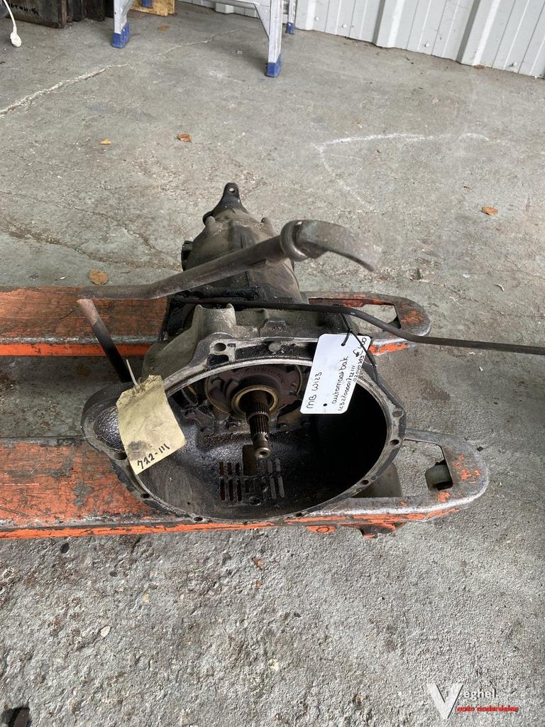 Mercedes W123 Automaatbak 123 270 0001 722 111 02 040 389, Ophalen, Gebruikt, -, -