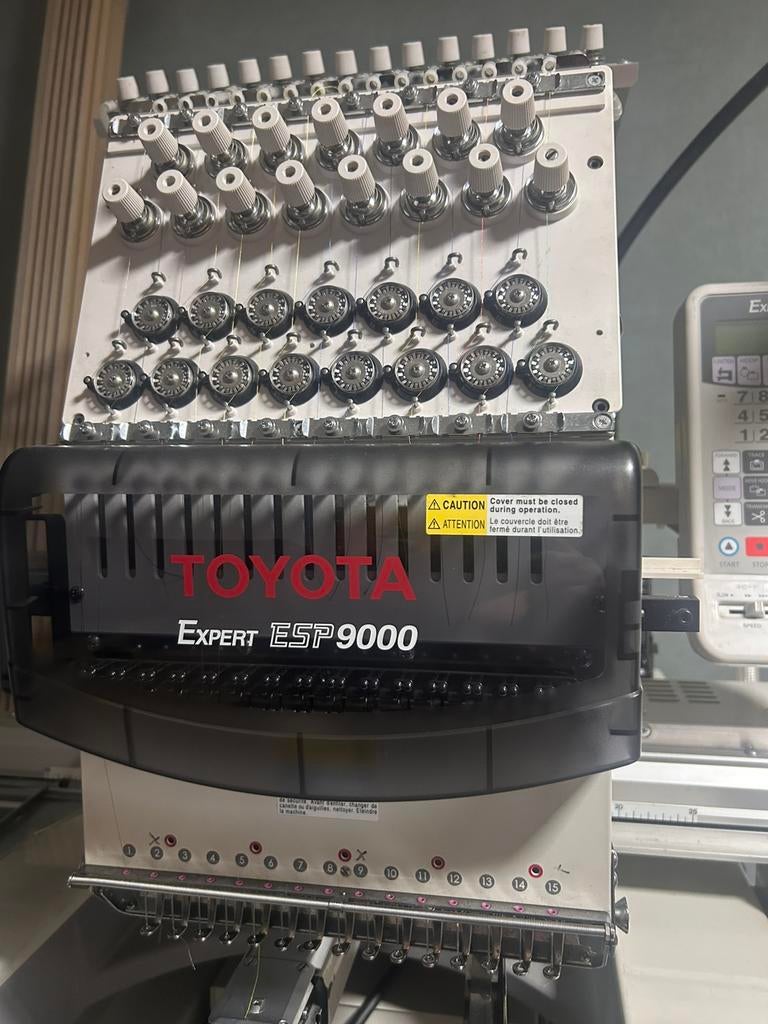 Goed werkende Borduurmachine, Ophalen, Gebruikt, Machineborduren, Borduurmachine